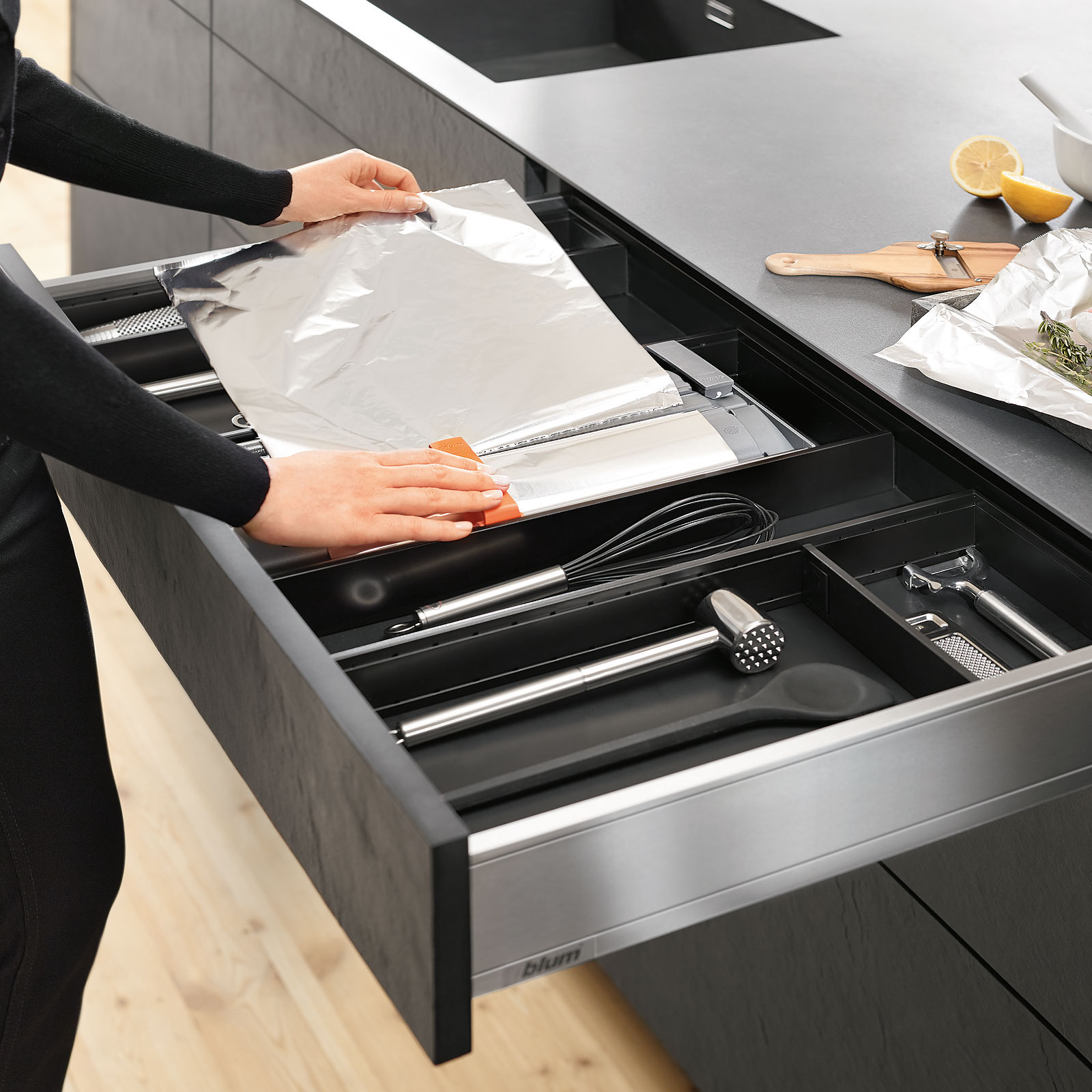 AMBIA-LINE Folienschneider Blum ZC7C0000 | LignoShop